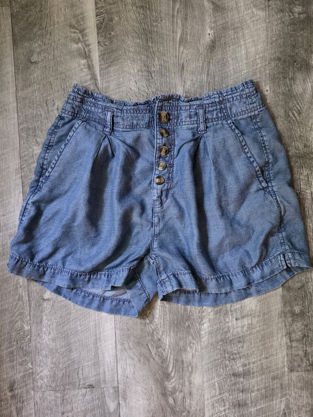American Eagle Outfitters Denim Button-Front Blue Shorts